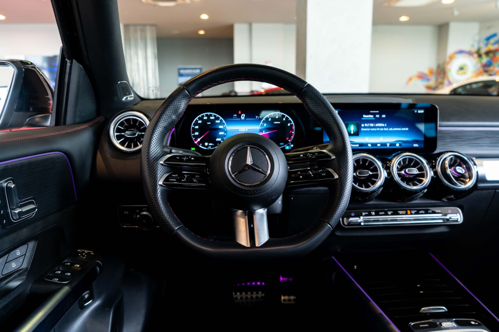 mercedes-benz glb 220 2.0 mhev amg line 4matic 8g-dct hibrido 4p automatico 202512