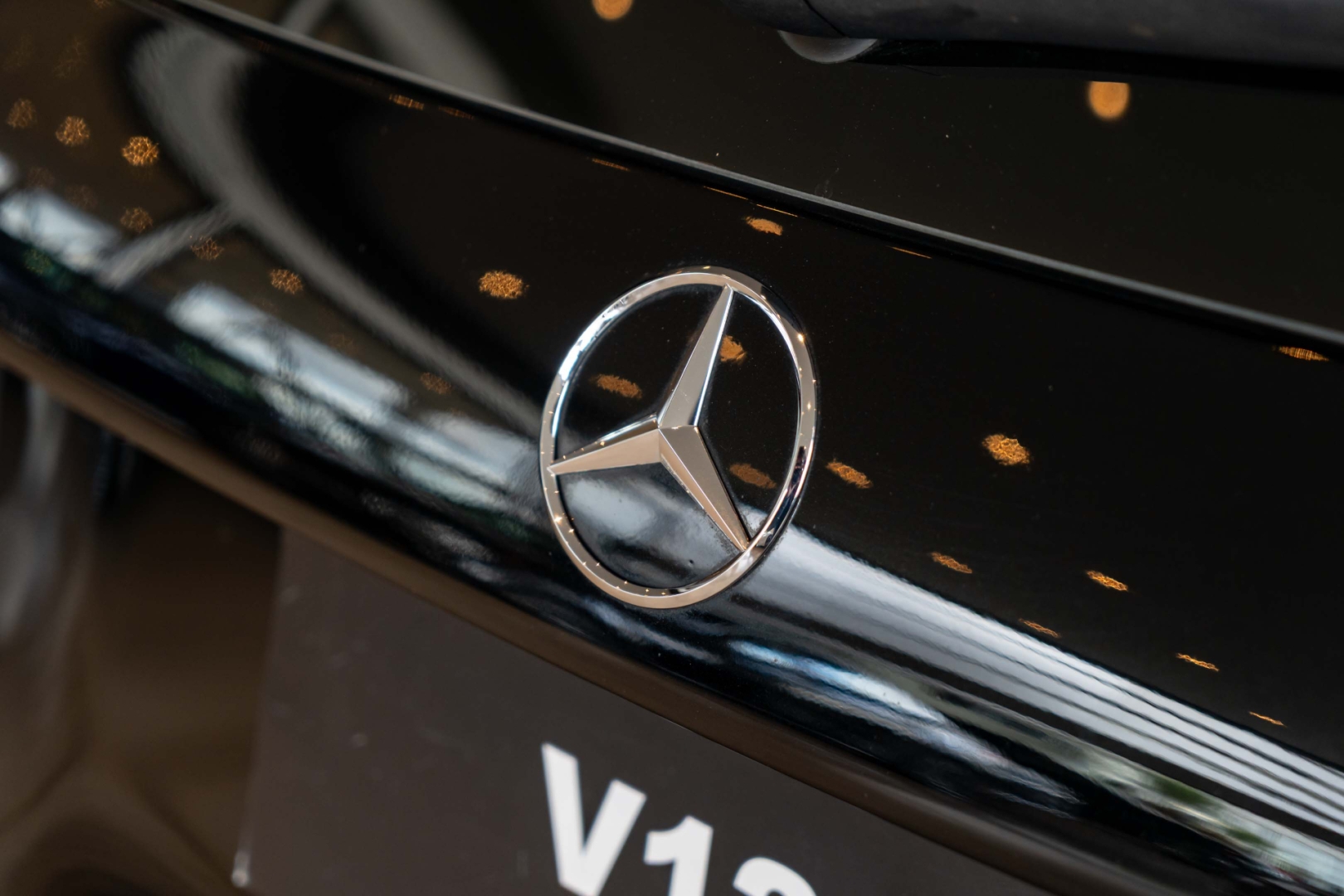 mercedes-benz glb 220 2.0 mhev amg line 4matic 8g-dct hibrido 4p automatico 202521