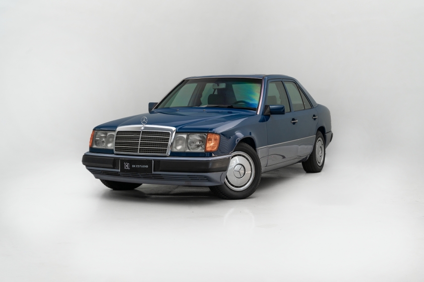 mercedes-benz 230 e 2.3 8v gasolina 4p automatico0