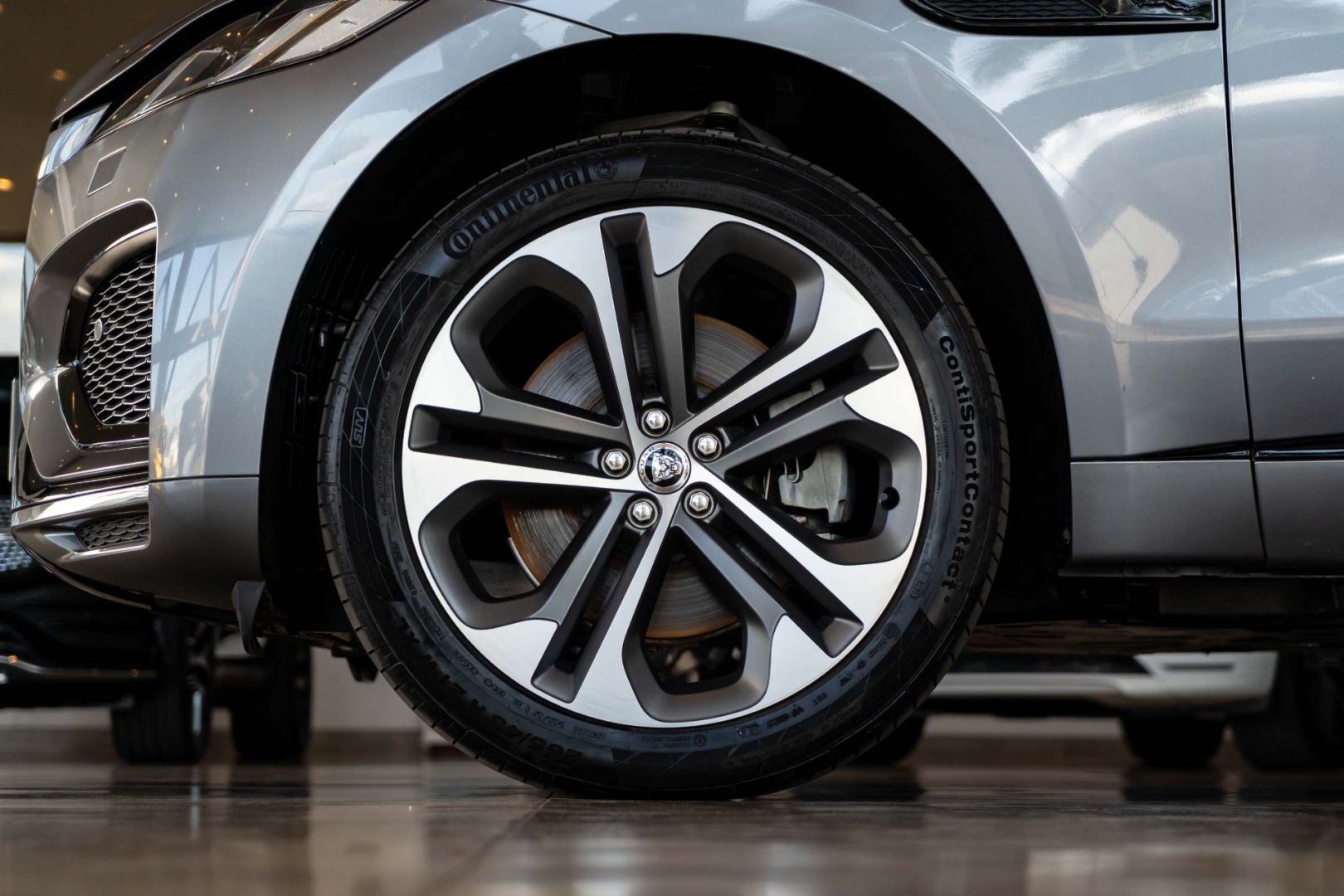 jaguar f-pace 2.0 p400e phev r-dynamic se awd automatico hibrido 4p 202425