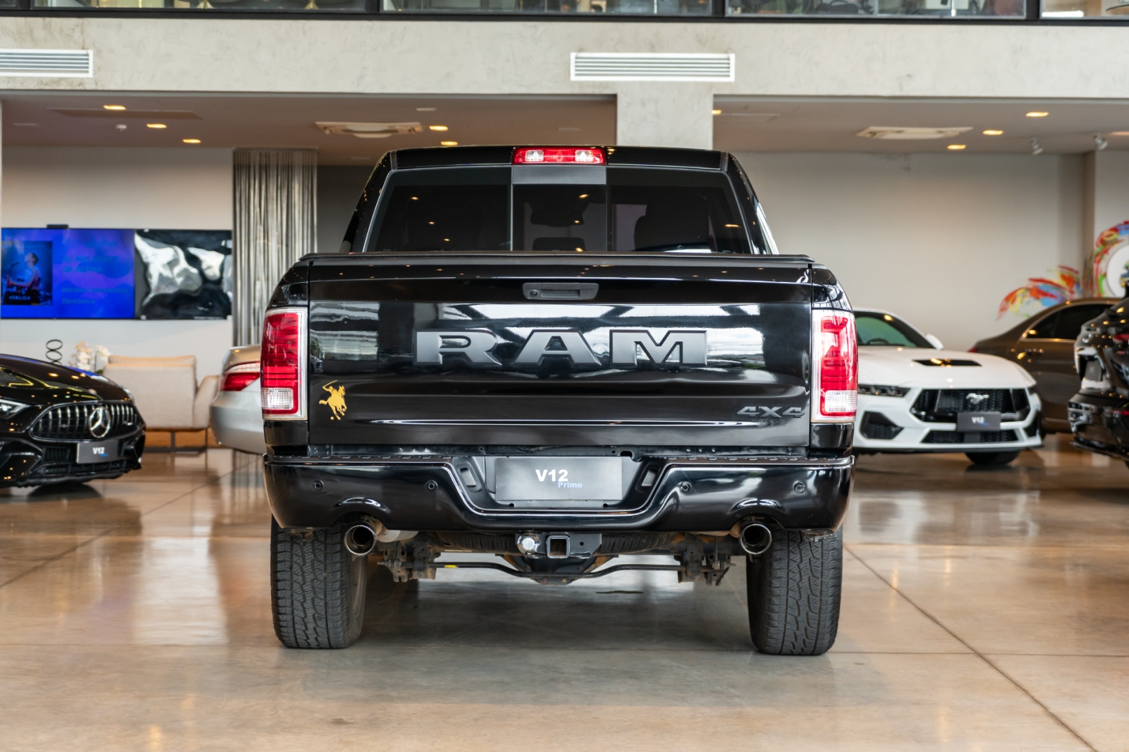 ram classic 5.7 v8 gasolina laramie cd 4x4 automatico 4p 20223