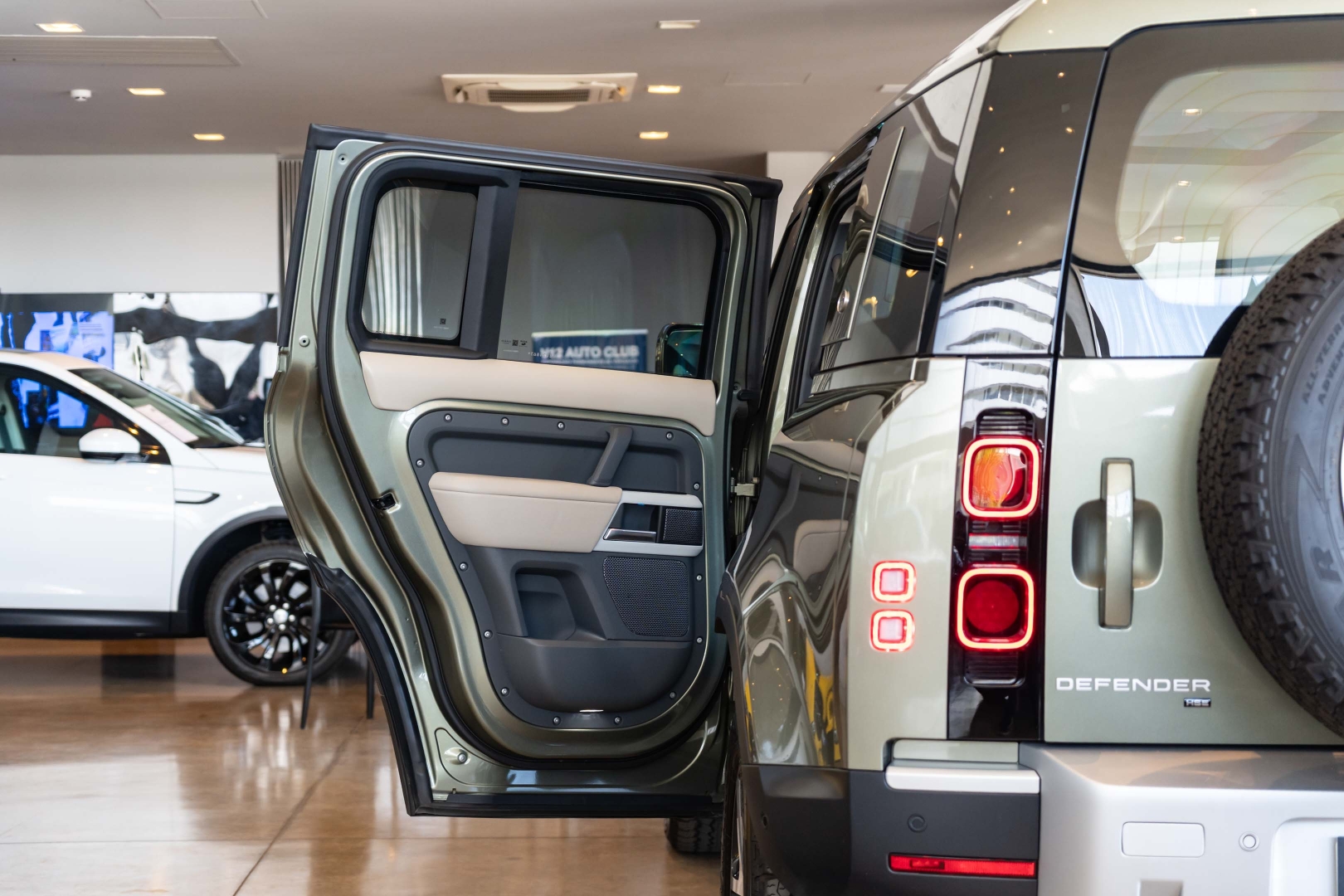 land rover defender 2.0 p300 gasolina 110 hse awd automatico 4p 202014