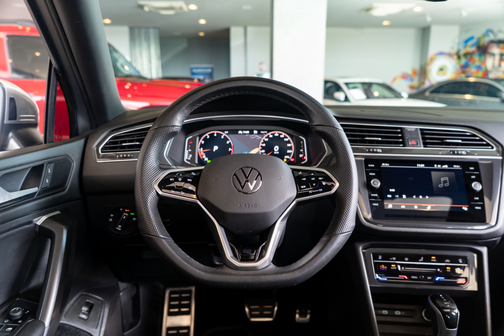 volkswagen tiguan 2.0 300 tsi gasolina allspace r-line automatico 4p 202410