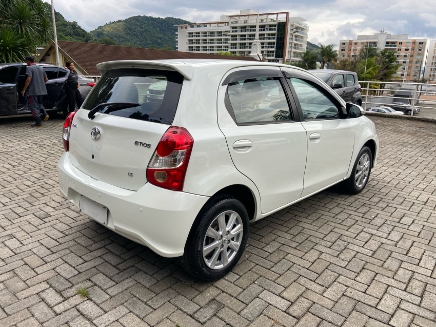 toyota etios 1.5 x plus 16v flex 4p manual 2019 toyota etios 1.5 x plus 16v flex 4p manual 2019