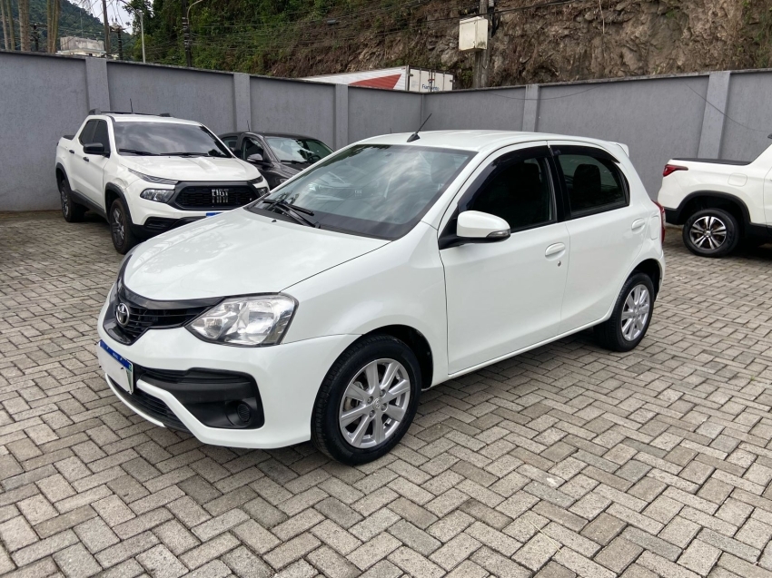 toyota etios 1.5 x plus 16v flex 4p manual 2019 toyota etios 1.5 x plus 16v flex 4p manual 2019