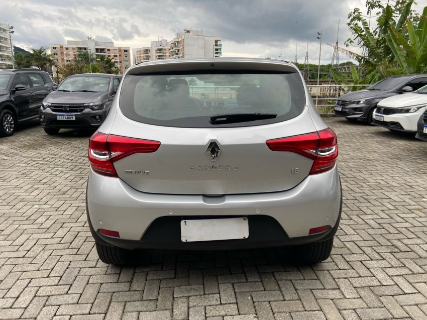 renault sandero 1.6 16v sce flex intense x-tronic 2021 renault sandero 1.6 16v sce flex intense x-tronic 2021