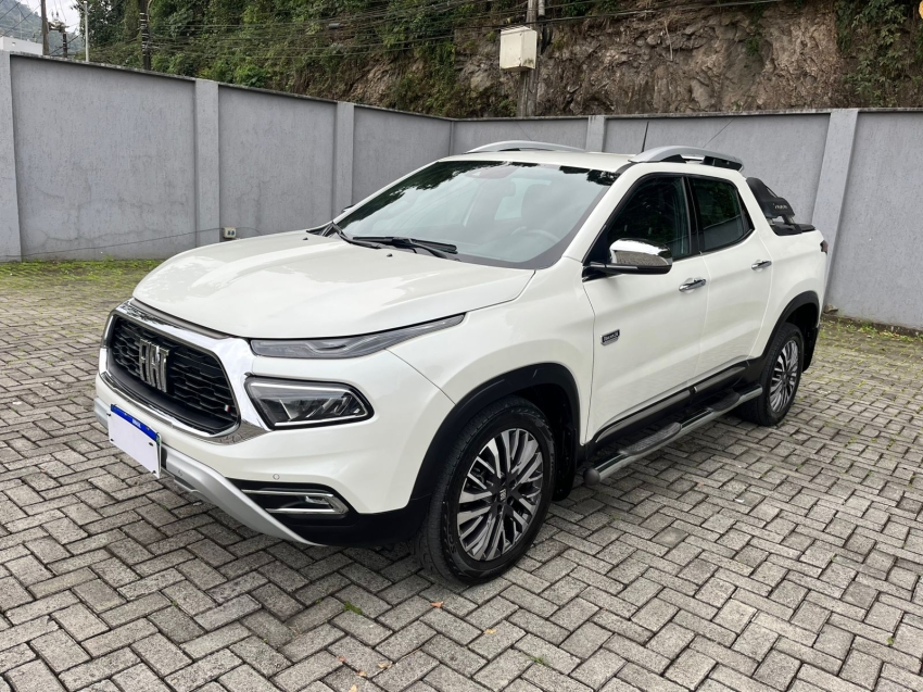 fiat toro 2.0 16v turbo diesel ranch 4wd at9 4p automatico 2024 fiat toro 2.0 16v turbo diesel ranch 4wd at9 4p automatico 2024