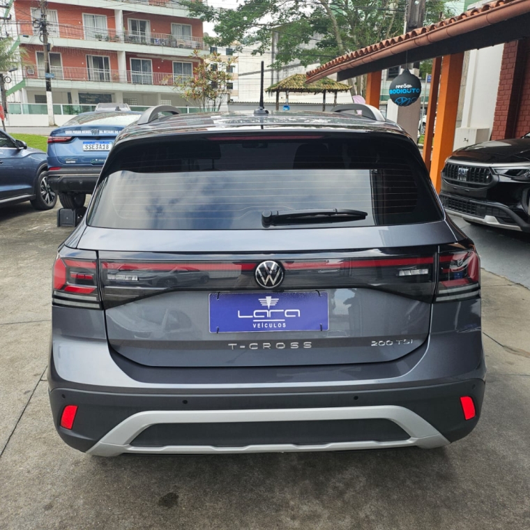volkswagen t-cross 1.0 200 tsi total flex automatico 4p 2025 volkswagen t-cross 1.0 200 tsi total flex automatico 4p 2025