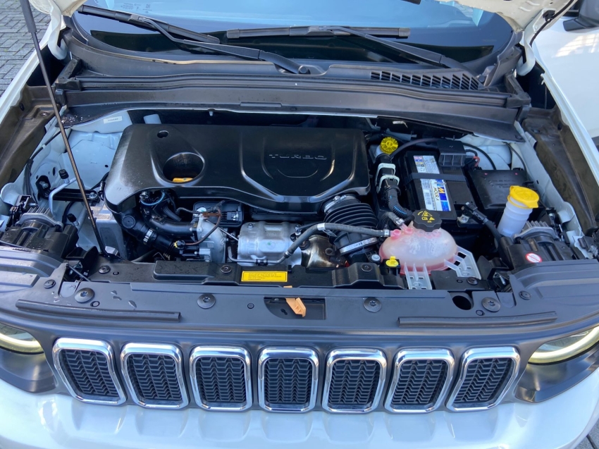 jeep renegade 1.3 t270 turbo flex longitude at6 4p automatico 2023 jeep renegade 1.3 t270 turbo flex longitude at6 4p automatico 2023