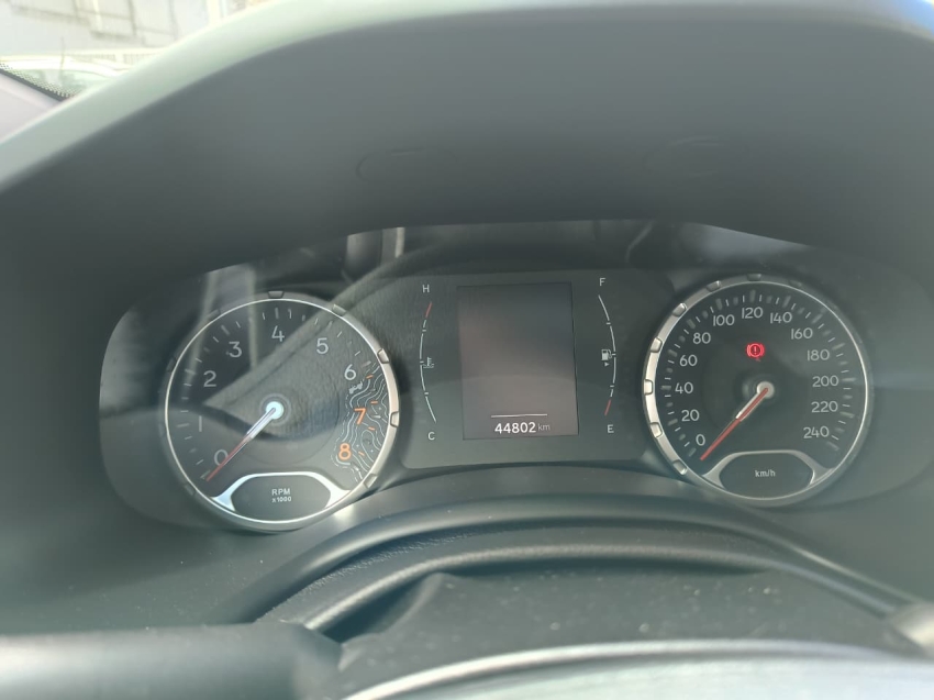 jeep renegade 1.3 t270 turbo flex sport at6 4p automatico 2022 jeep renegade 1.3 t270 turbo flex sport at6 4p automatico 2022