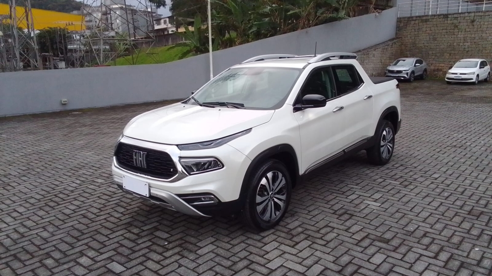 fiat toro 1.3 turbo 270 flex volcano at6 4p automatico 2025 fiat toro 1.3 turbo 270 flex volcano at6 4p automatico 2025