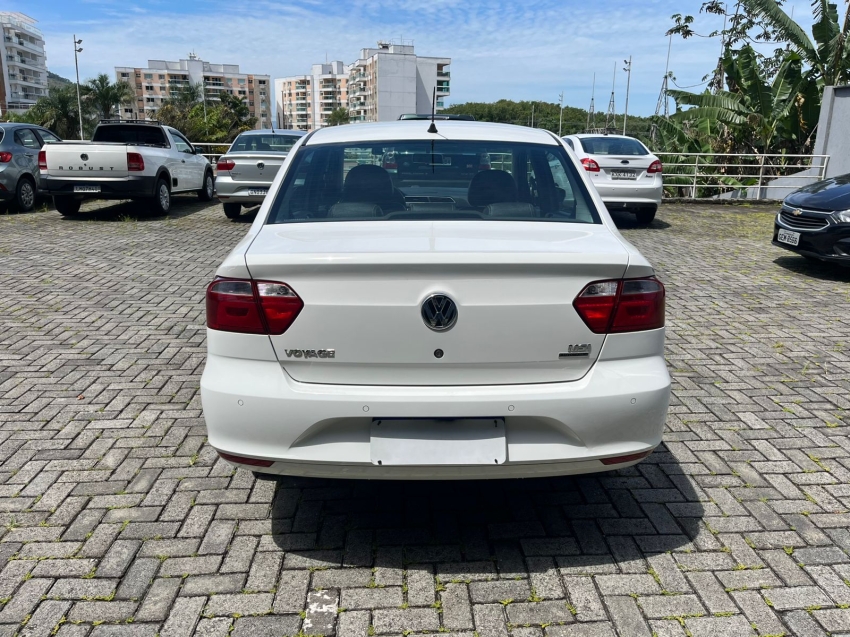 volkswagen voyage 1.6 16v msi totalflex 4p automatico flex 20196