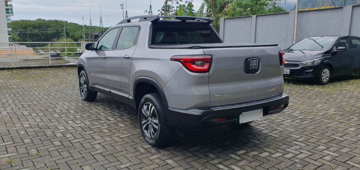 fiat toro 1.3 turbo 270 flex freedom at6 4p automatico 2022 fiat toro 1.3 turbo 270 flex freedom at6 4p automatico 2022