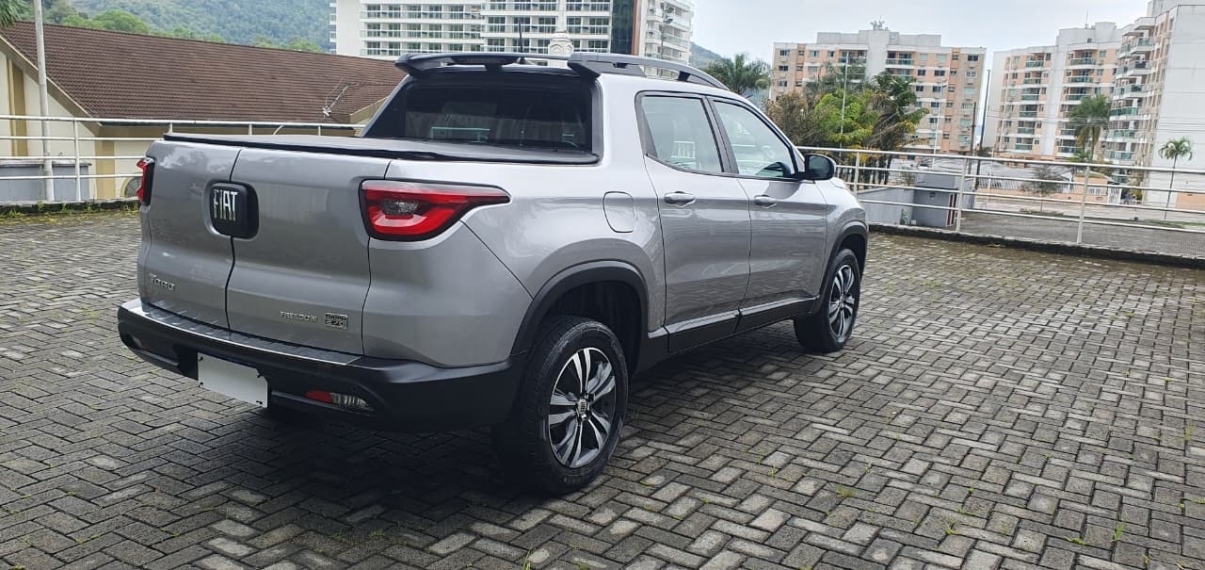 fiat toro 1.3 turbo 270 flex freedom at6 4p automatico 2022 fiat toro 1.3 turbo 270 flex freedom at6 4p automatico 2022