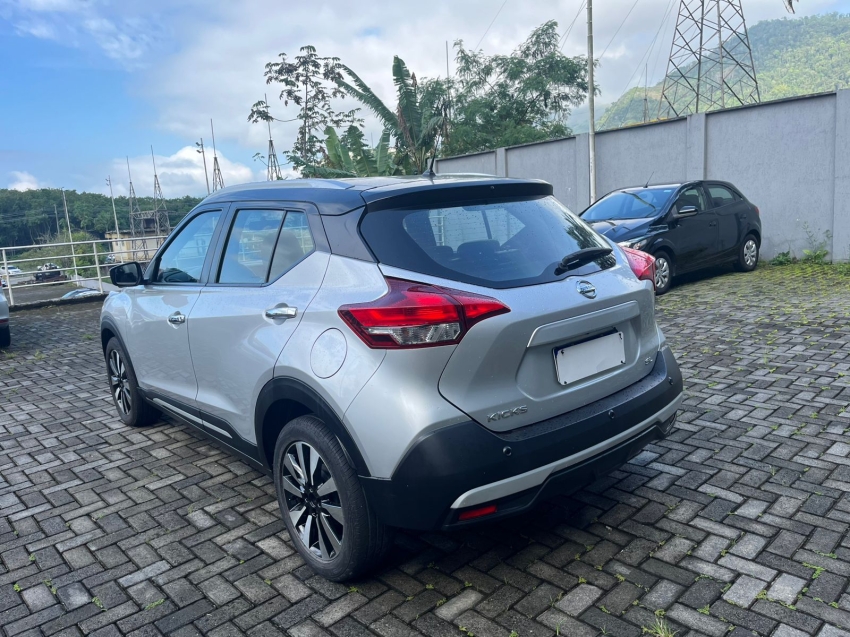 nissan kicks 1.6 16v flexstart sl 4p xtronic flex automatico 20218