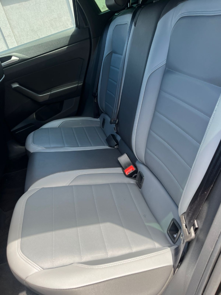 volkswagen nivus 1.0 200 tsi total flex highline automatico 4p 202410