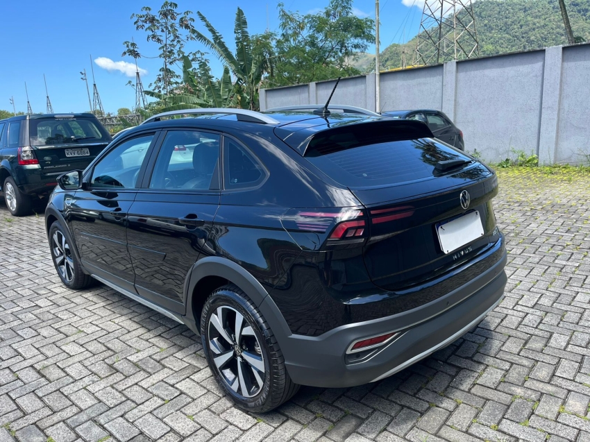 volkswagen nivus 1.0 200 tsi total flex highline automatico 4p 20248