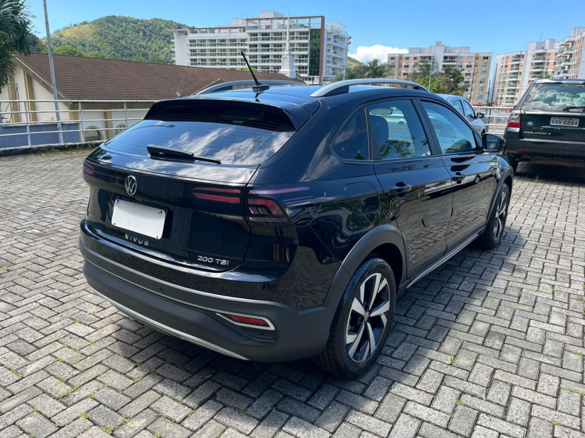 volkswagen nivus 1.0 200 tsi total flex highline automatico 4p 20247