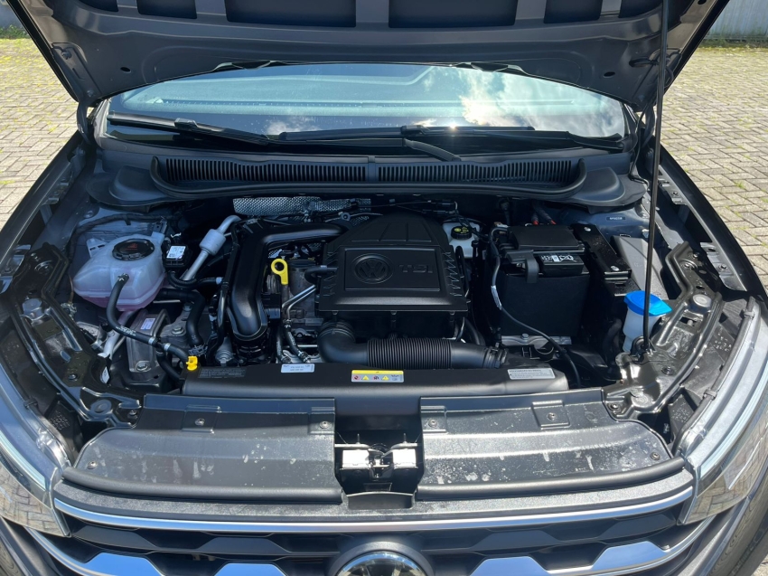 volkswagen nivus 1.0 200 tsi total flex highline automatico 4p 202411