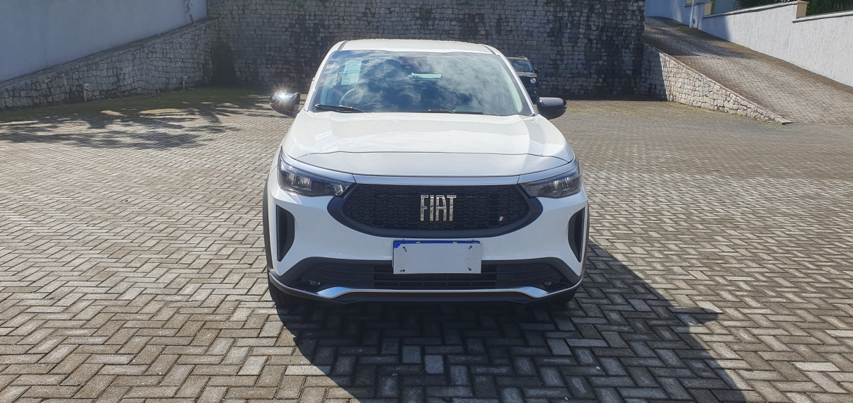 fiat fastback 1.0 turbo 200 hybrid audace cvt hibrido 4p automatico 2025