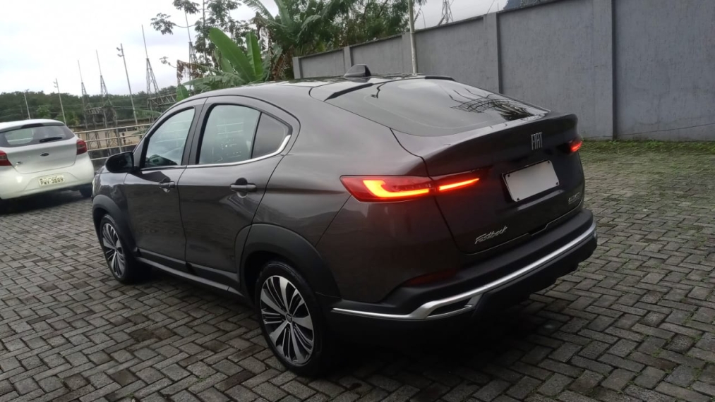 fiat fastback 1.0 turbo 200 flex audace cvt 4p automatico 2023 fiat fastback 1.0 turbo 200 flex audace cvt 4p automatico 2023