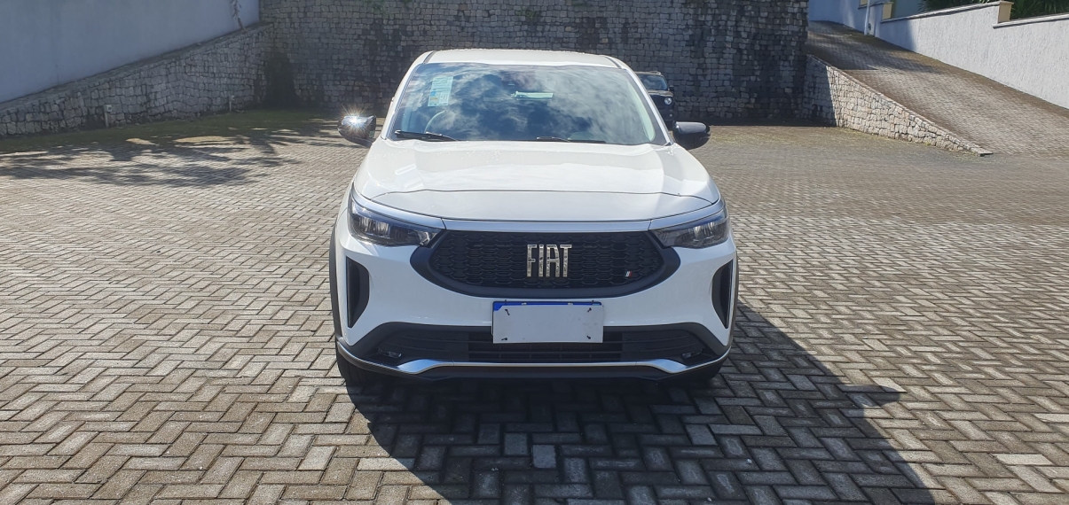fiat fastback 1.0 turbo 200 hybrid audace cvt hibrido 4p automatico 2025