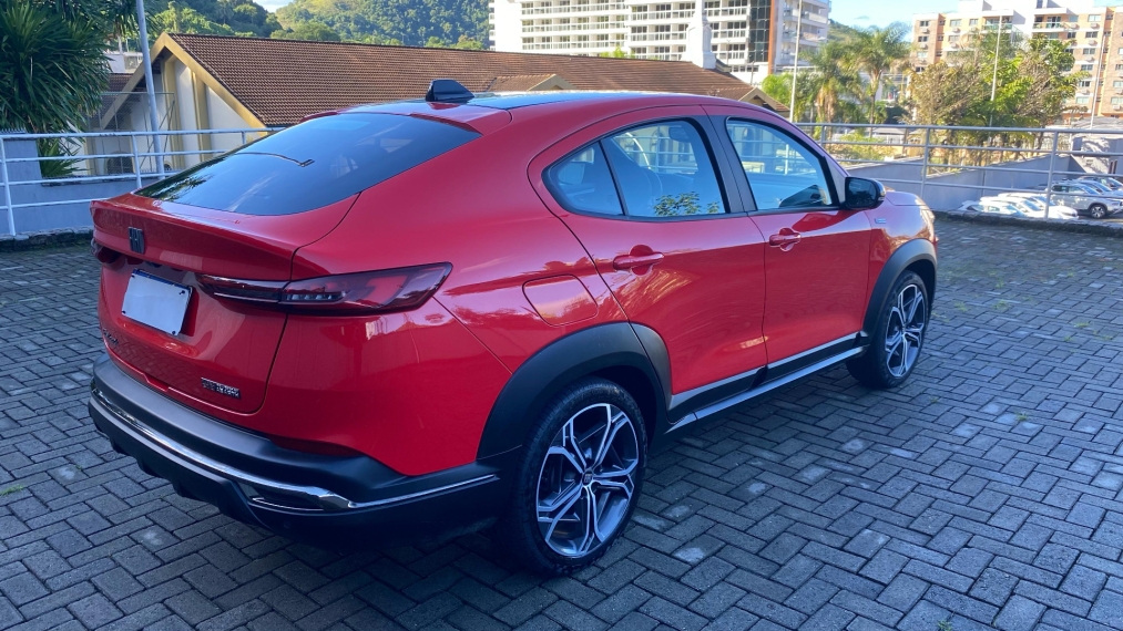 fiat fastback 1.3 turbo 270 flex limited edition at6 2023 fiat fastback 1.3 turbo 270 flex limited edition at6 2023
