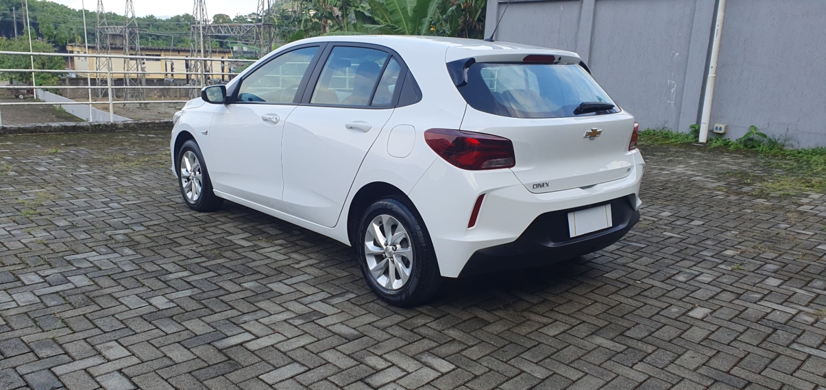 chevrolet onix 1.0 flex lt manual 4p 2023 chevrolet onix 1.0 flex lt manual 4p 2023