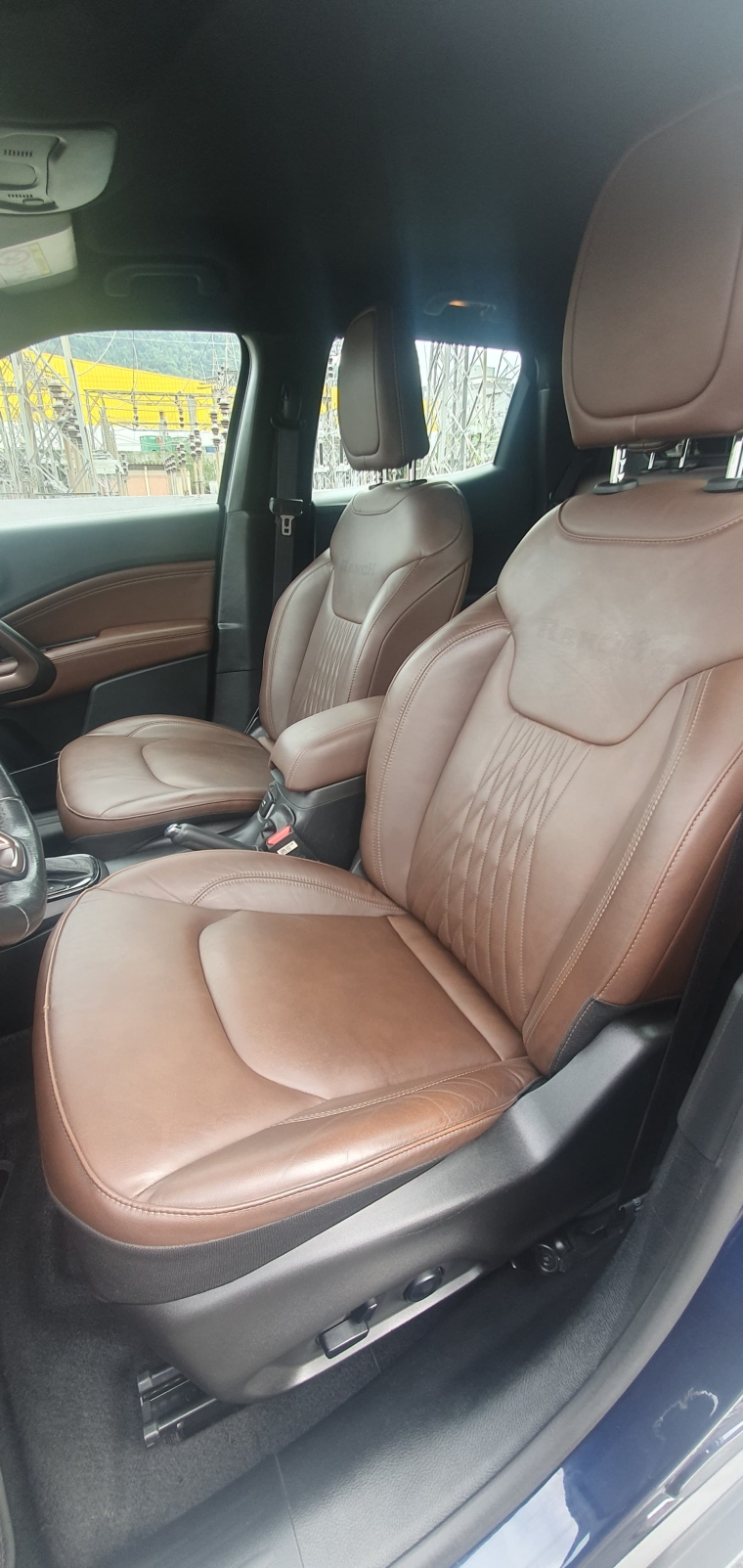 fiat toro 2.0 16v turbo diesel ranch 4wd at9 4p automatico 2020