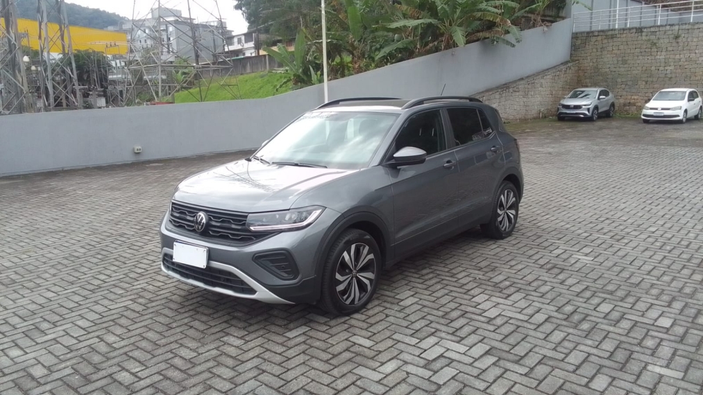 volkswagen t-cross 1.0 200 tsi total flex automatico 4p 2025 volkswagen t-cross 1.0 200 tsi total flex automatico 4p 2025