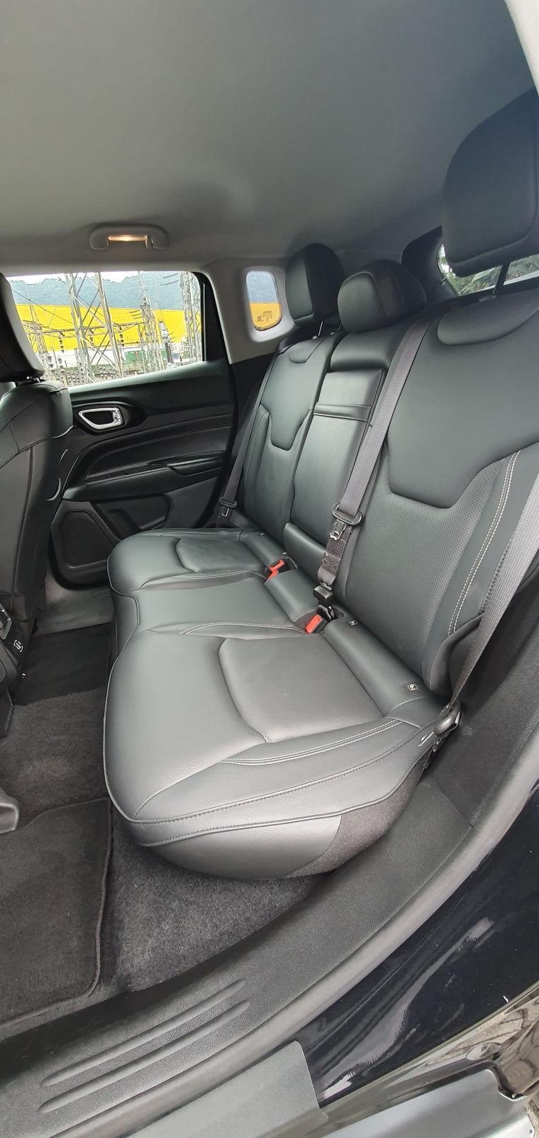 jeep compass 1.3 t270 turbo flex longitude at6 4p automatico 2024 jeep compass 1.3 t270 turbo flex longitude at6 4p automatico 2024