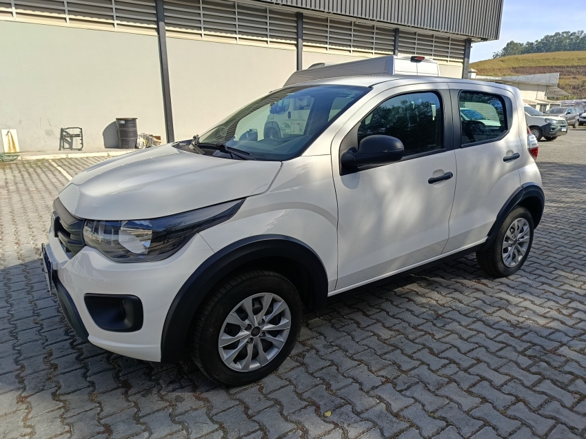 fiat mobi 1.0 evo flex like. manual 4p 2025 fiat mobi 1.0 evo flex like. manual 4p 2025