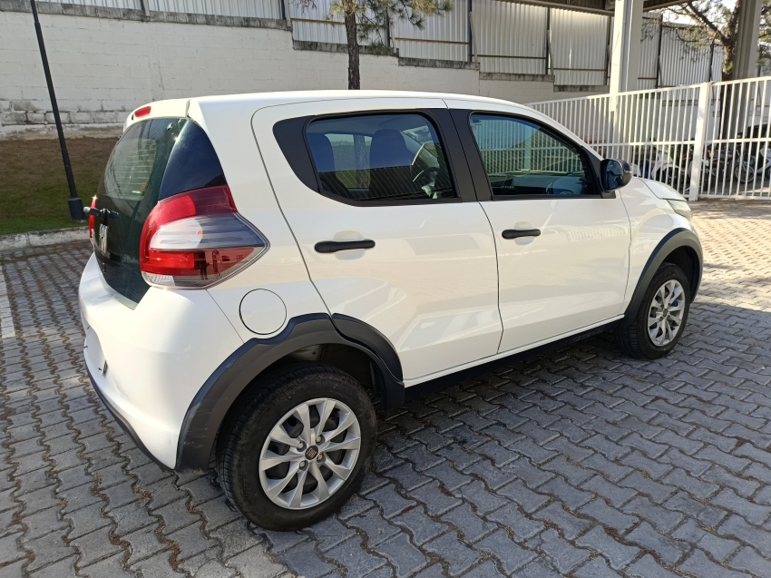 fiat mobi 1.0 evo flex like. manual 4p 2025 fiat mobi 1.0 evo flex like. manual 4p 2025