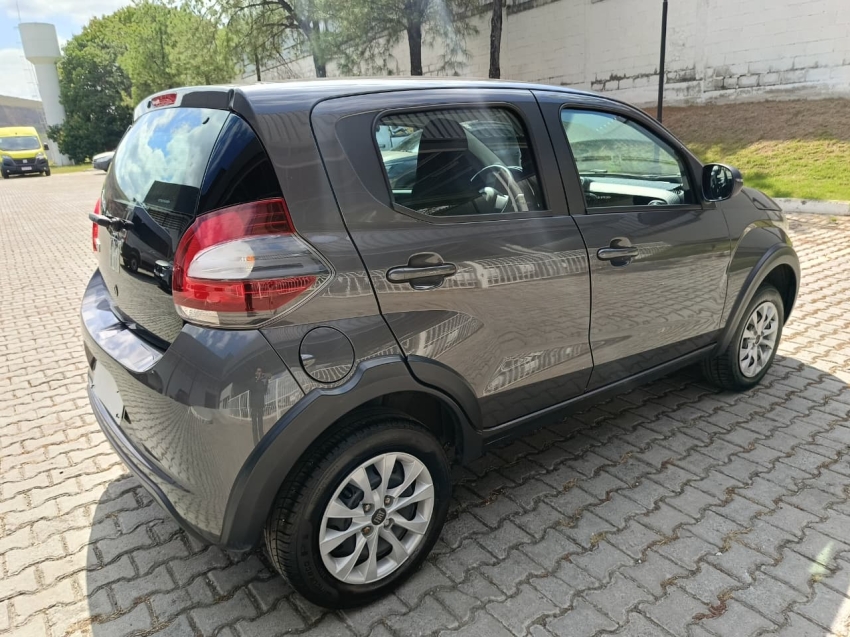 fiat mobi 1.0 evo flex like. manual 4p 2025 fiat mobi 1.0 evo flex like. manual 4p 2025