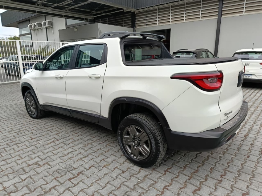 fiat toro 1.3 turbo 270 flex endurance at6 4p automatico 2024 fiat toro 1.3 turbo 270 flex endurance at6 4p automatico 2024
