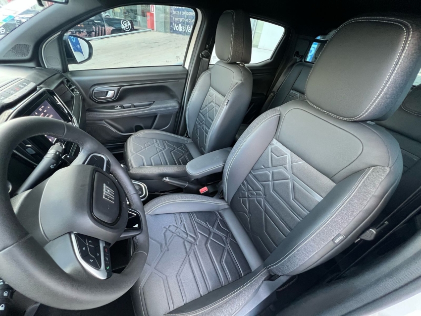 fiat strada volcano 1.3 firefly cabine dupla automatico 2025