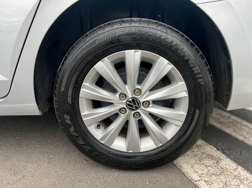 volkswagen virtus 1.0 170 turbo tsi automatico  2023/2023