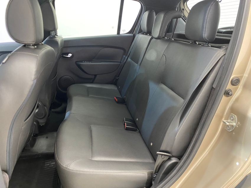 renault sandero stepway 1.6 sce flex automatico 202411