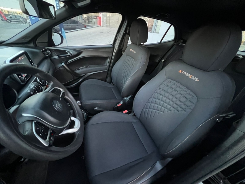 fiat argo trekking 1.3 8v flex manual 2021