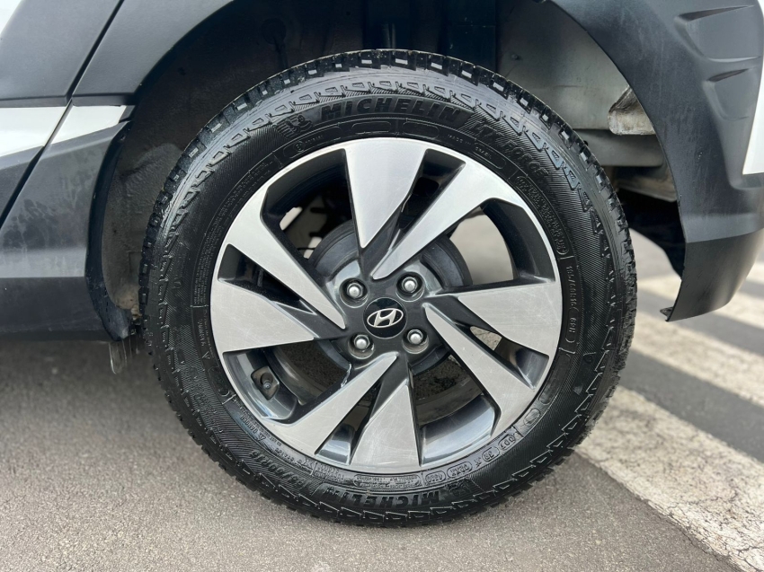 hyundai hb20x 1.6 16v flex evolution automatico 4p 2021