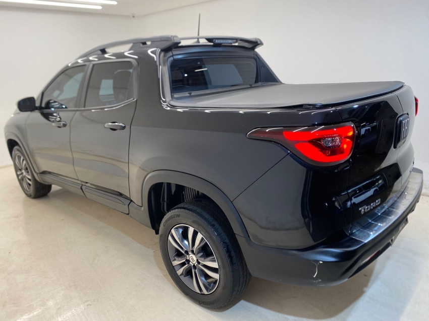 fiat toro 1.3 turbo 270 flex freedom at6 4p automatico 2022