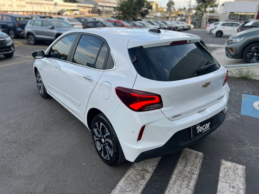 chevrolet onix 1.0 turbo flex premier automatico 4p 2024
