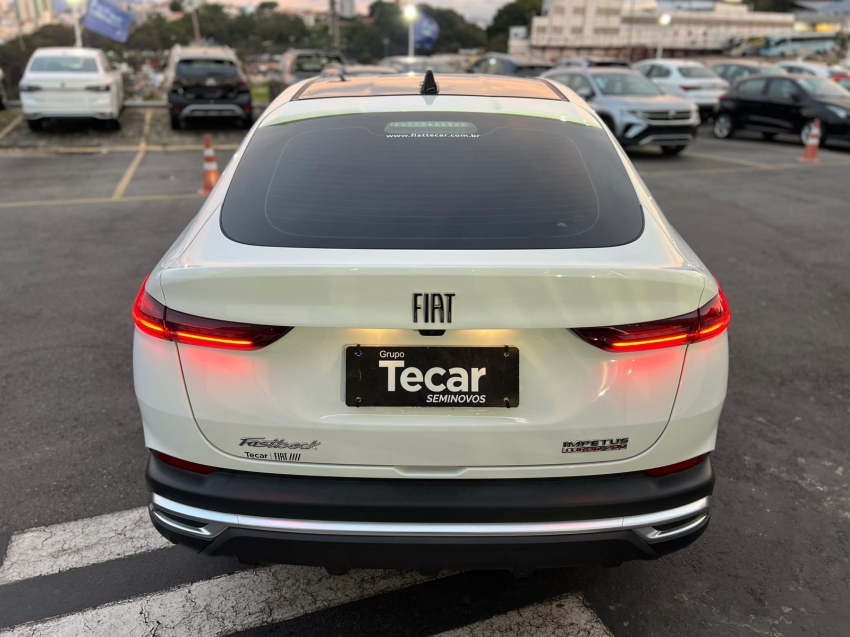 fiat fastback 1.0 turbo 200 flex impetus cvt 4p automatico 2023
