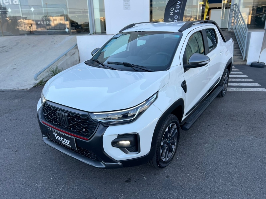 fiat strada 1.0 turbo 200 flex ultra cd cvt 1.4 4p automatico 2024