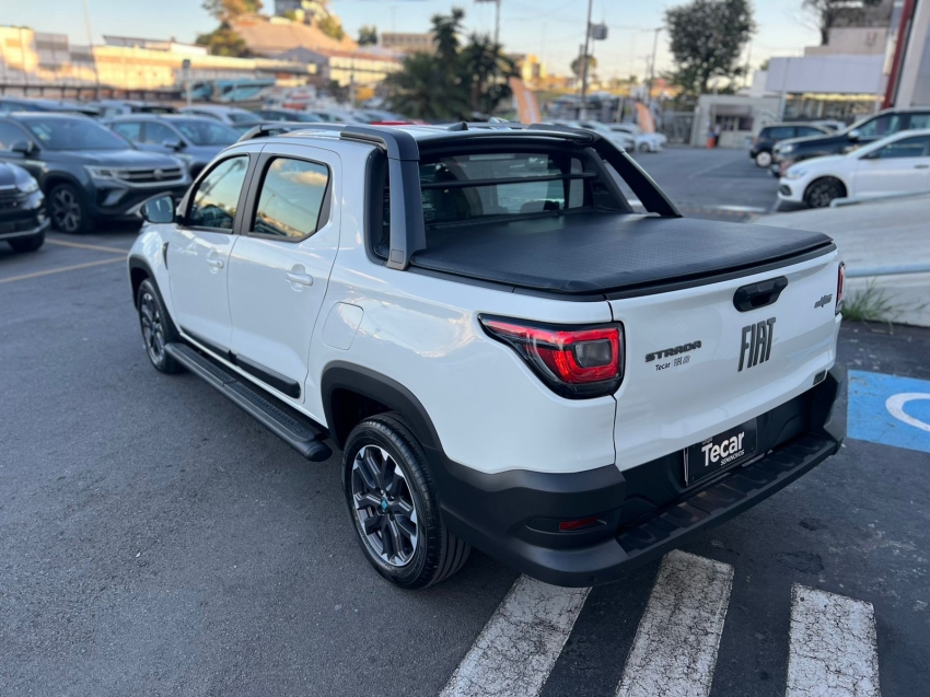fiat strada 1.0 turbo 200 flex ultra cd cvt 1.4 4p automatico 2024