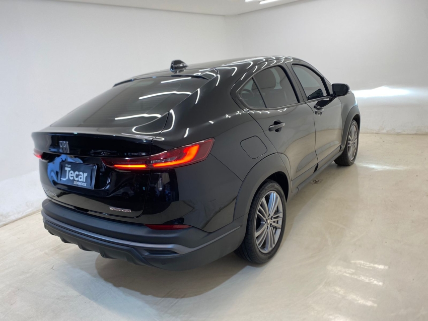 fiat fastback 1.0 turbo 200 flex cvt 4p automatico 2025