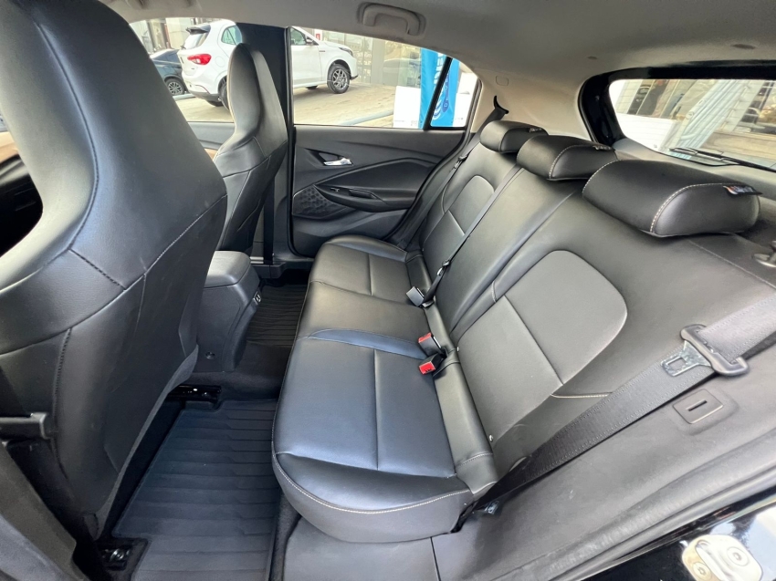 chevrolet onix hatch  premier pr2 at turbo automatico 2024