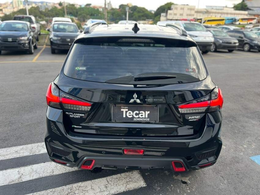 mitsubishi outlander 2.0 sport hpe 4x4 automatico 2022.