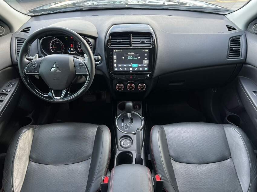 mitsubishi outlander 2.0 sport hpe 4x4 automatico 2022.