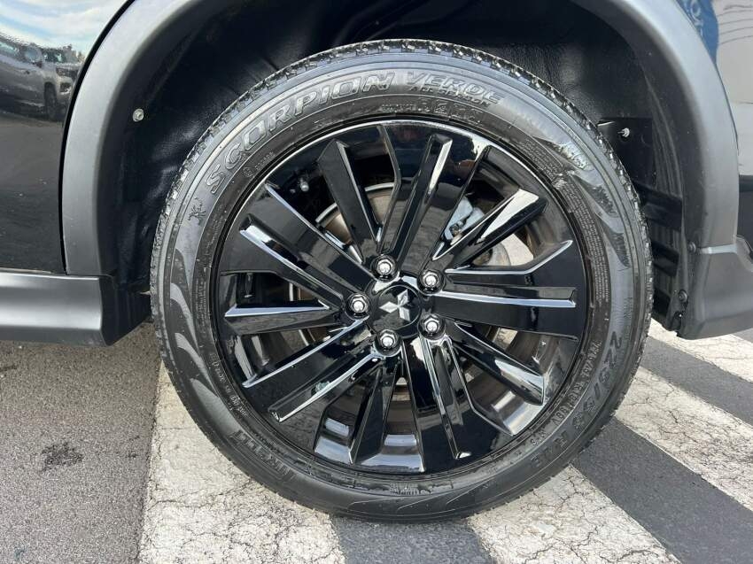 mitsubishi outlander 2.0 sport hpe 4x4 automatico 2022.